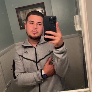 Meet your Posher, Ezra